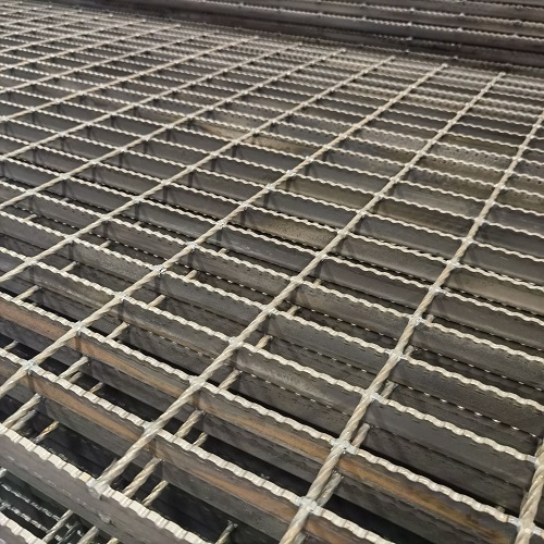 平臺鋼格柵鋼格板的優勢為何是行業首選