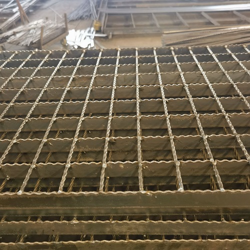 車間平臺鋼格柵鋼格板應(yīng)用全解析