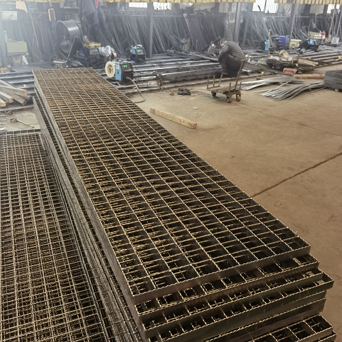 平臺鋼格柵鋼格板的規格及選擇指南