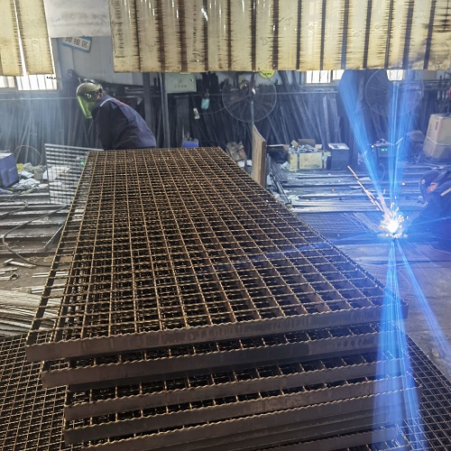 鋼格板規(guī)格、承重、安裝全解析