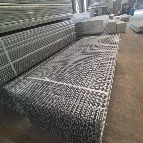 從工廠到市政，鋼格柵如何撐起工程建設(shè)半邊天？