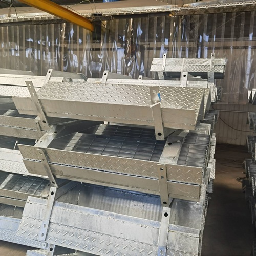 那些年我們一起用過的鋼格板