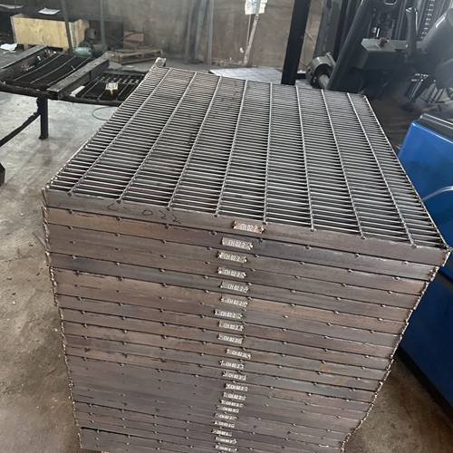 鋼格板采購只看價(jià)格？90%的人栽在這一點(diǎn)上